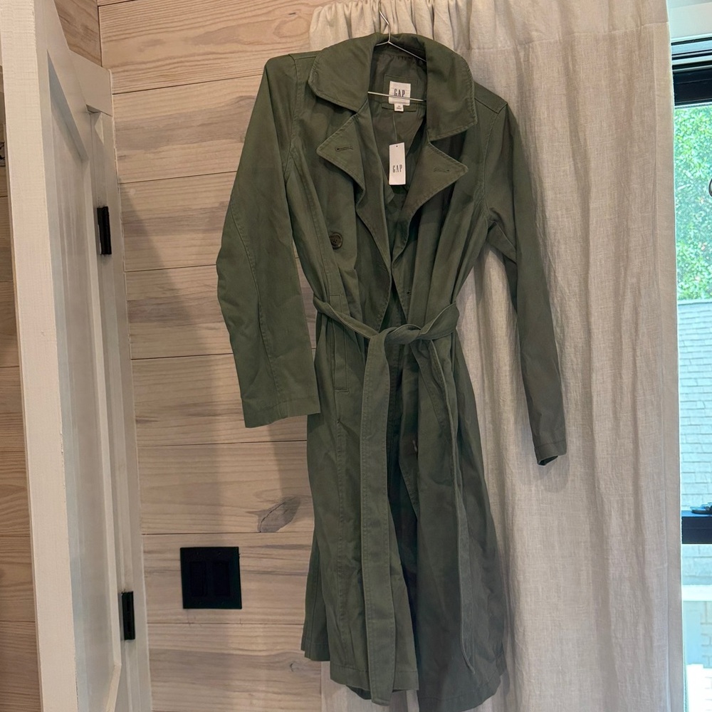 GAP Olive Green Trench Coat. Belted Coat